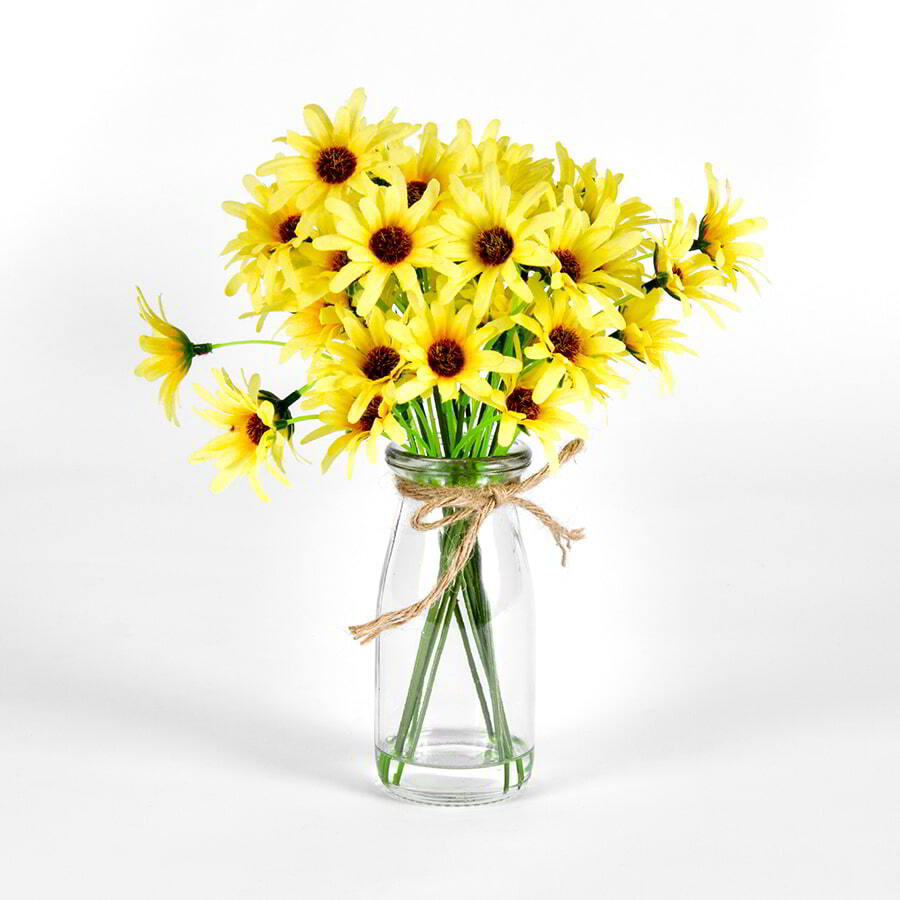 Willow &amp; Silk Artificial 25cm Yellow Chrysanthemum w/ Glass Vase Pot