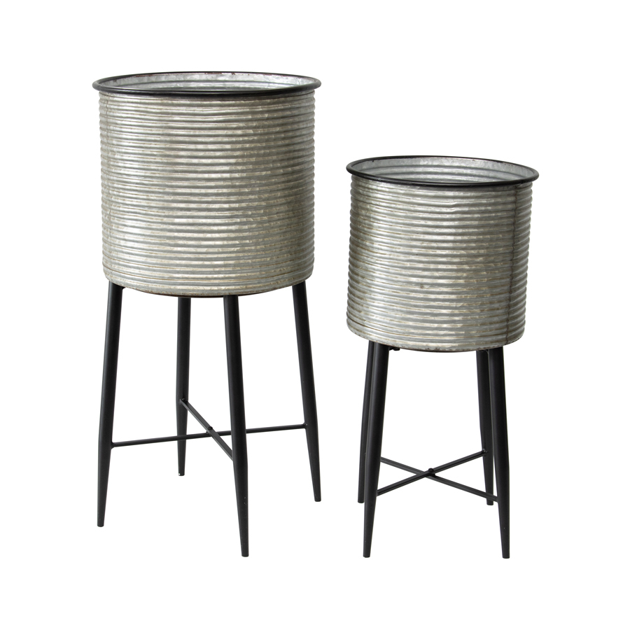 Willow &amp; Silk Metal 68/56cm Set of 2 Industro-Chic Stilted Planter Stands 
