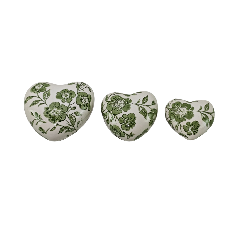 Willow &amp; Silk Set/3 Ass Size Green Leaf Hearts 10.5x4.