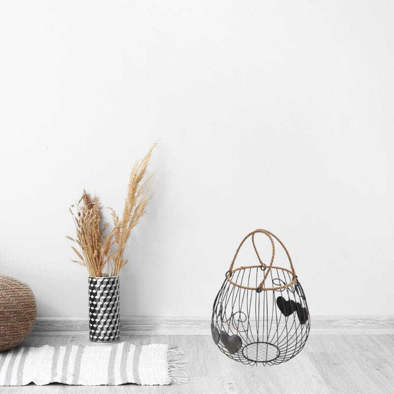 Willow &amp; Silk Hanging 35cm Round Black Metal Heart Basket Pot/Planter