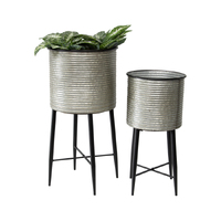 Willow &amp; Silk Metal 68/56cm Set of 2 Industro-Chic Stilted Planter Stands 